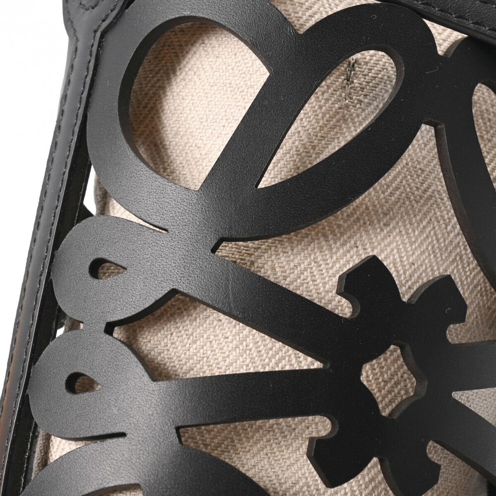 LOEWE Anagram Cutout Black Calfskin Shoulder Bag - Picture 9 of 11